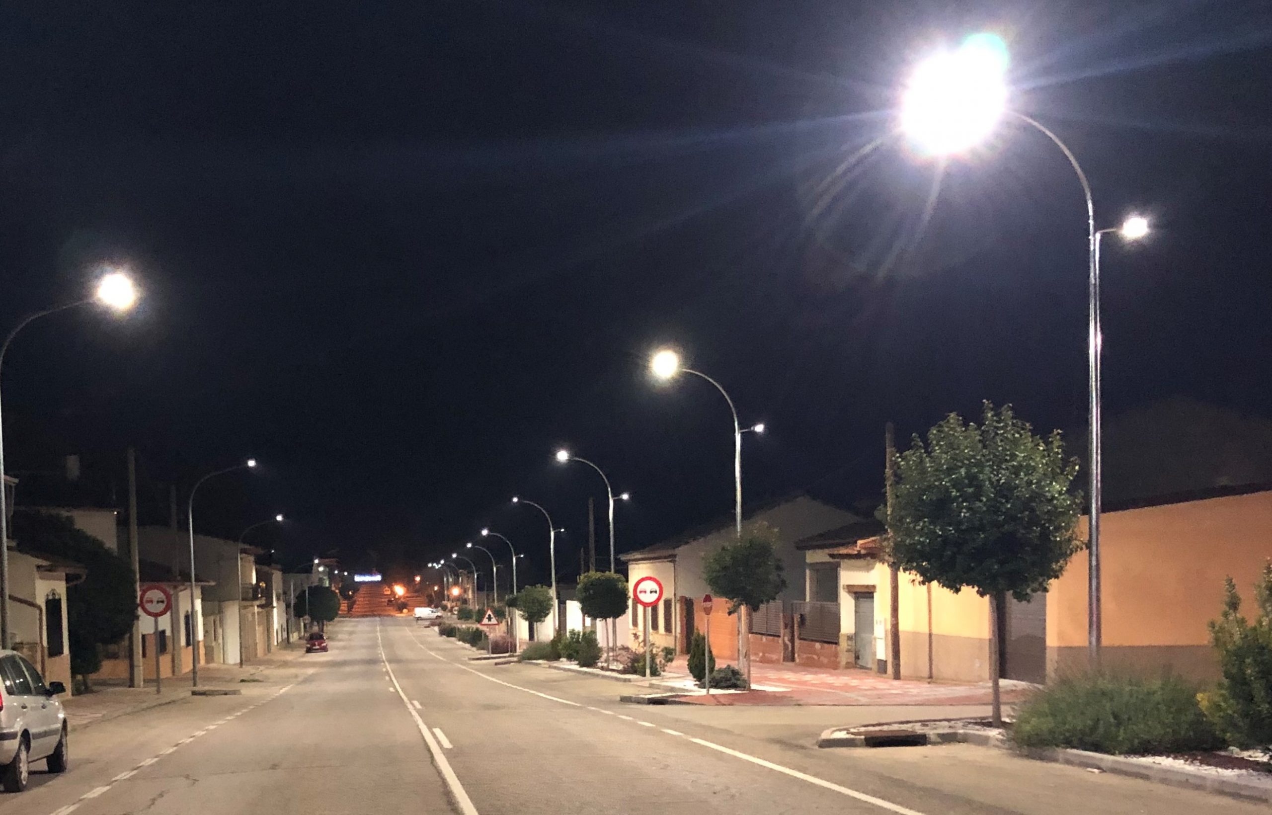 En este momento estás viendo Reemplazo Alumbrado Público de Villamayor de Santiago